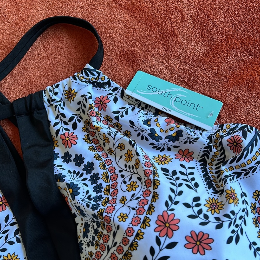 South Point, Woman’s Plus Size Tankini Top or Bottom Shorts - Picture 3 of 7